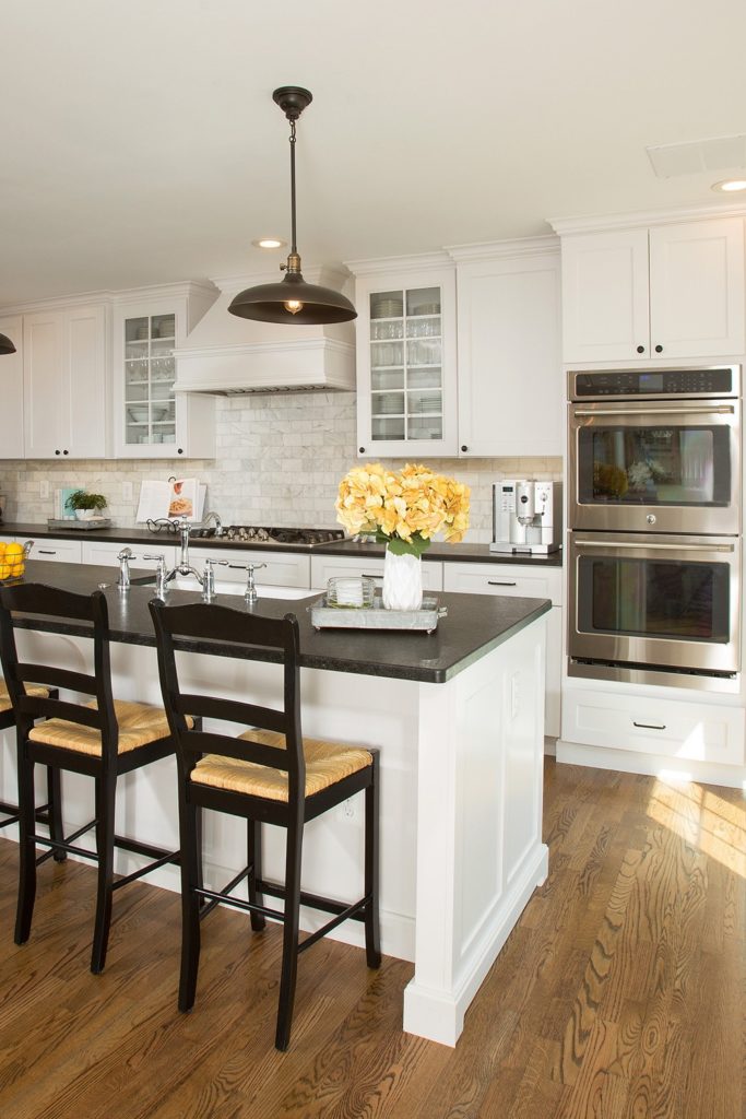 36 Enviable Black Granite Countertop White Cabinets