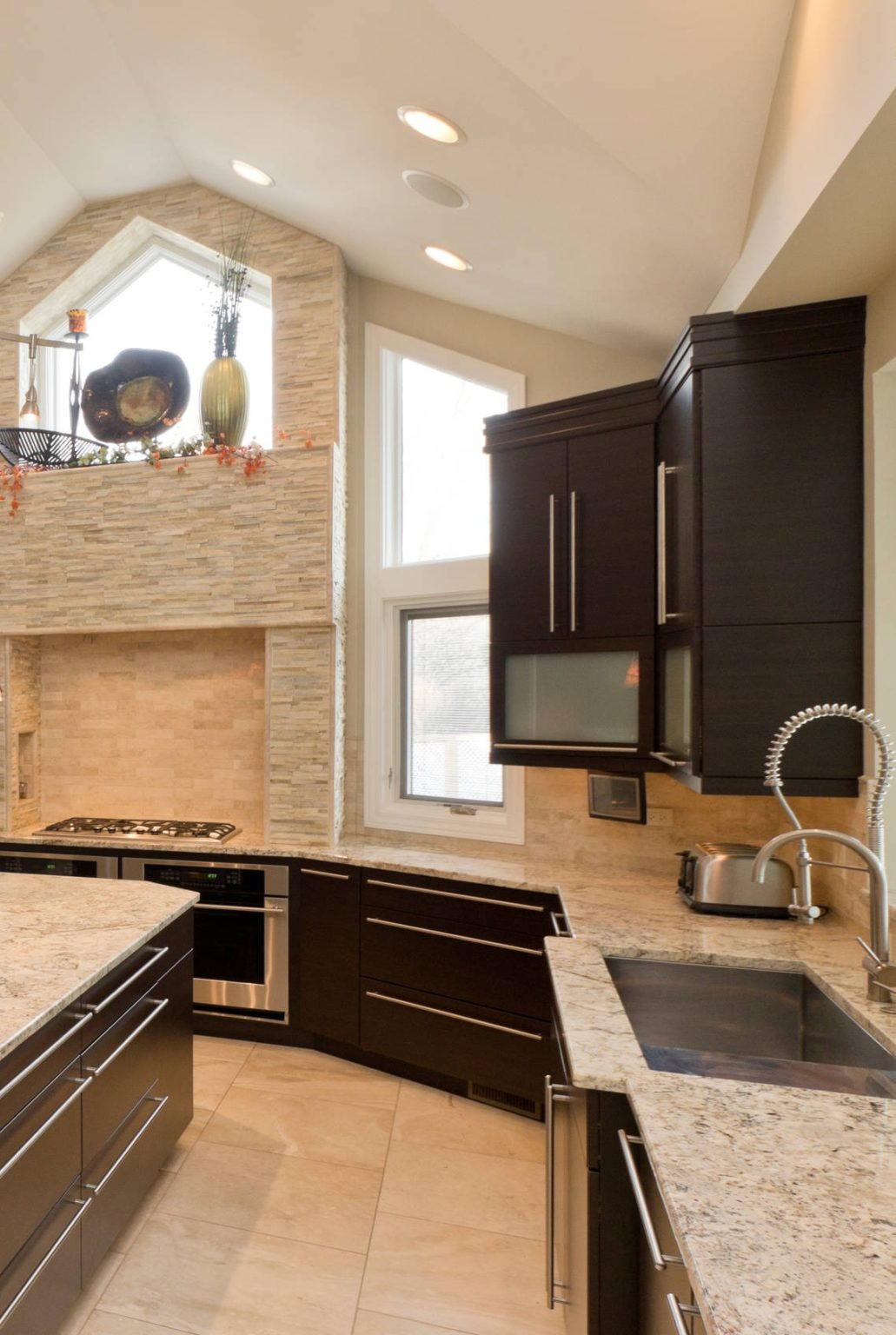 38+ Dark Cabinets With White Granite Countertops