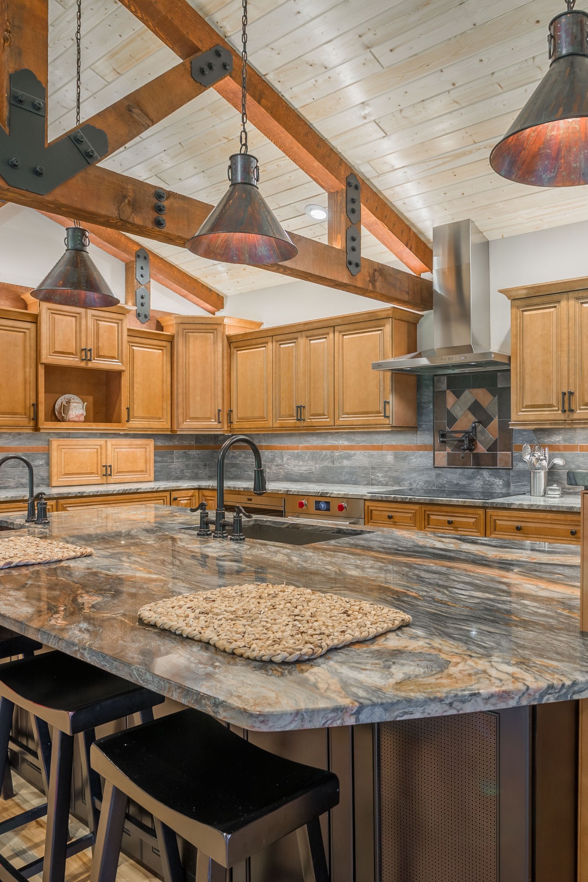 Gray Backsplash Tiles Fusion Quartzite Kitchen Countertops Brown Island Oak Wall Base Cabinets