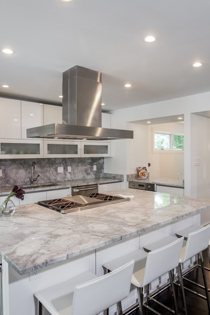 44+ Quartzite Kitchen Countertops Ideas | CountertopsNews