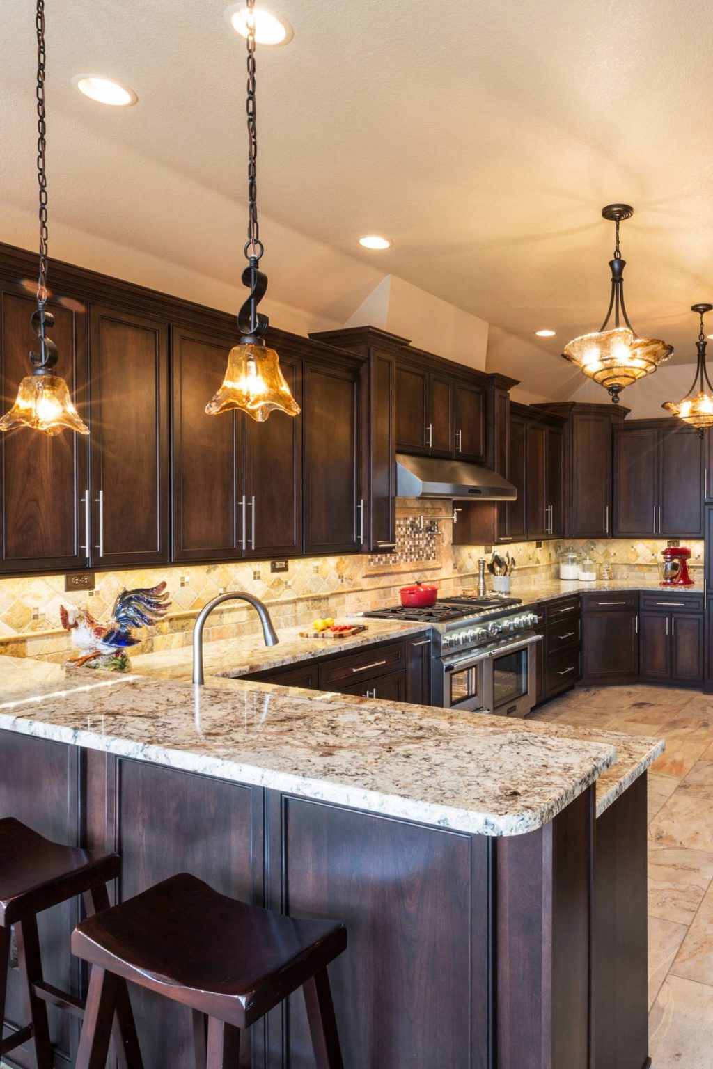 40 Best Bordeaux Granite Kitchen Countertops Design Ideas 8176