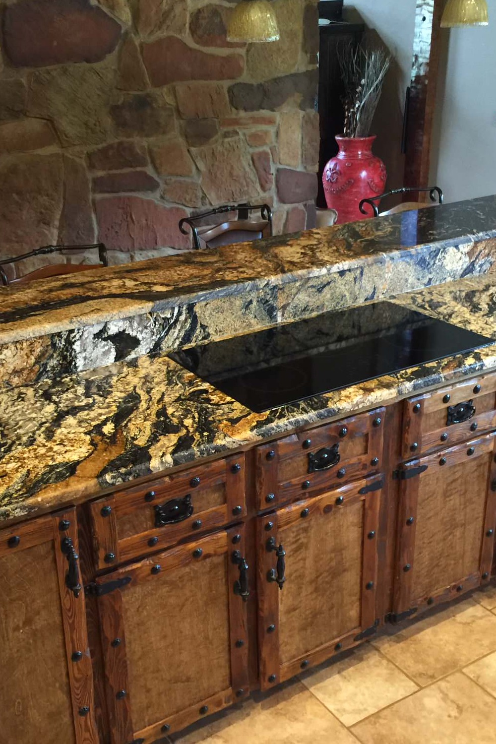 Magma Gold Granite Countertop Rustic Dark Cabinet Cream Floor Tile