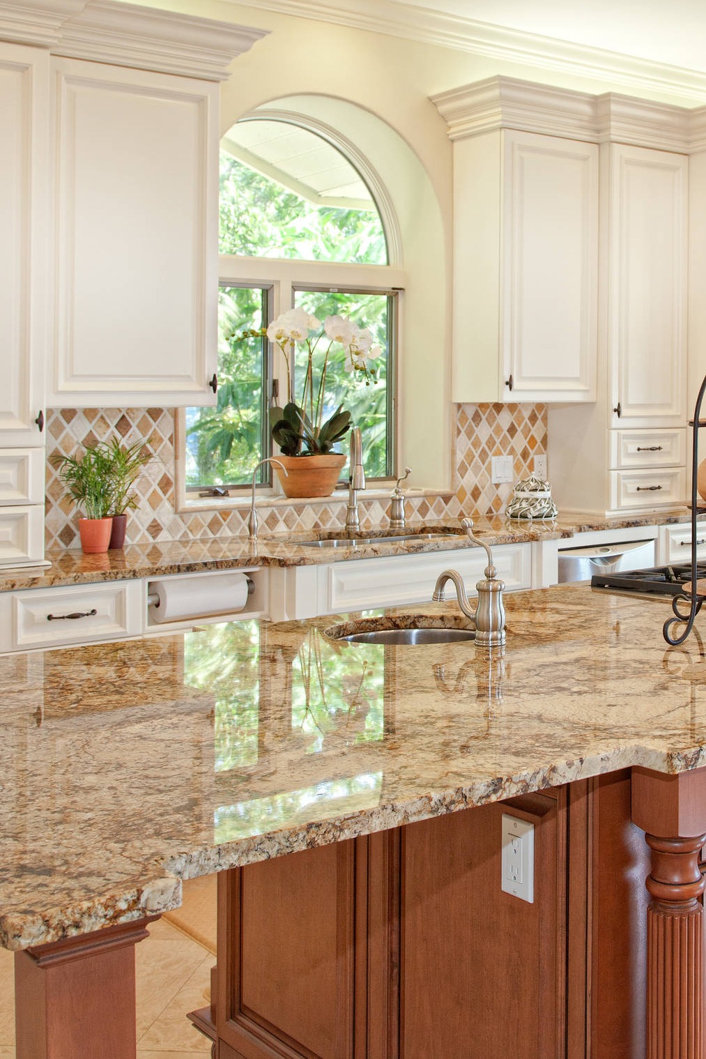 Splendor Gold Granite Countertop White Kitchen Dark Island Cabinet Multi Color Tile Backsplash