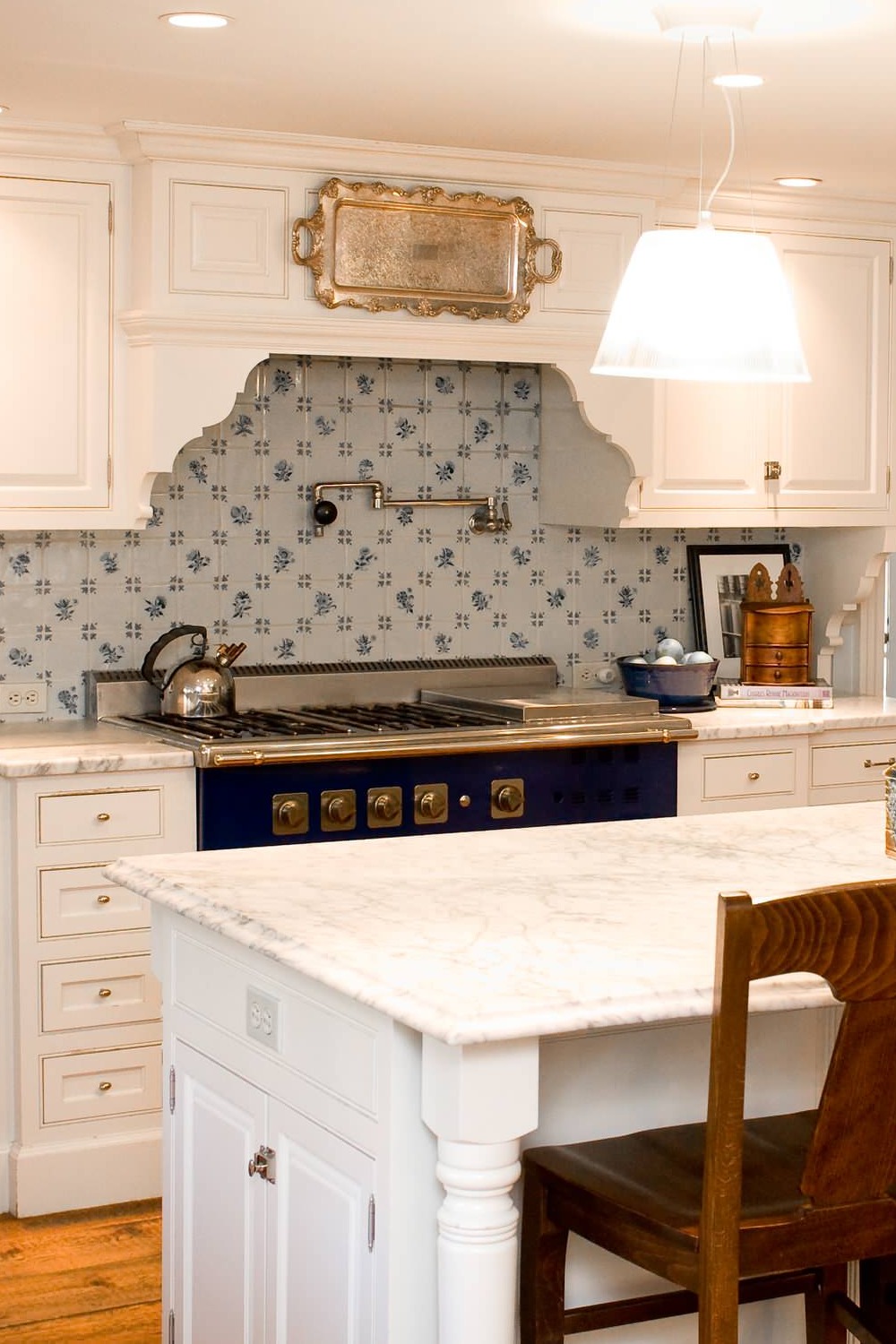 White Marble Countertops Cabinets Textured Porcelain Tile Backsplash Rustic Hardwood Floor