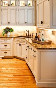 White Oak Kitchen Cabinets Travertine Backsplash Solarius Granite Countertop Dark Hardwood