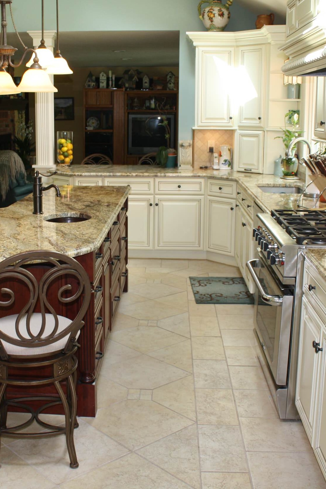 yellow river granite counter Beige Floor Tile White Kitchen Cabinet Cream Backsplash