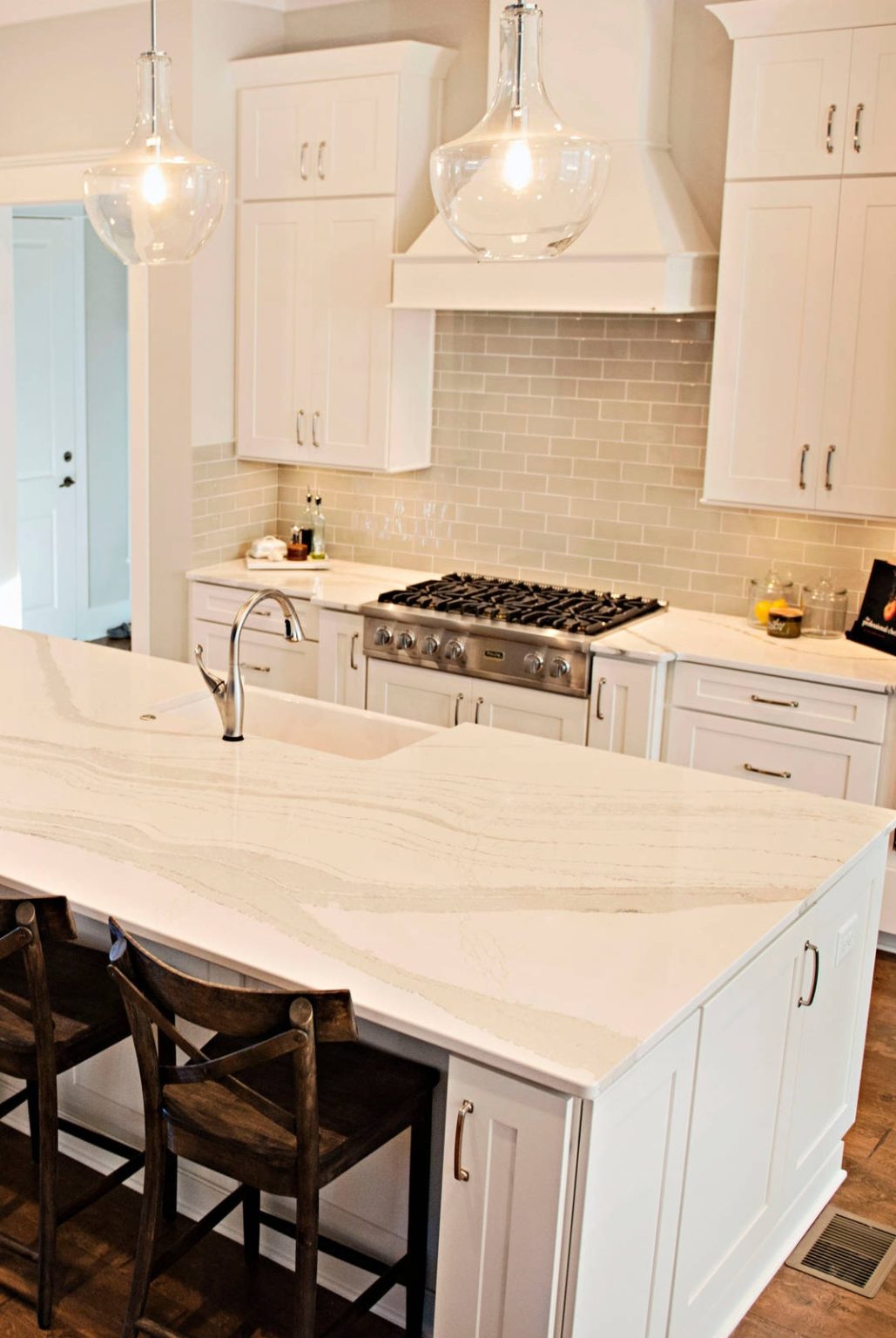 32+ Most Famous Marble Looking Quartz Countertops