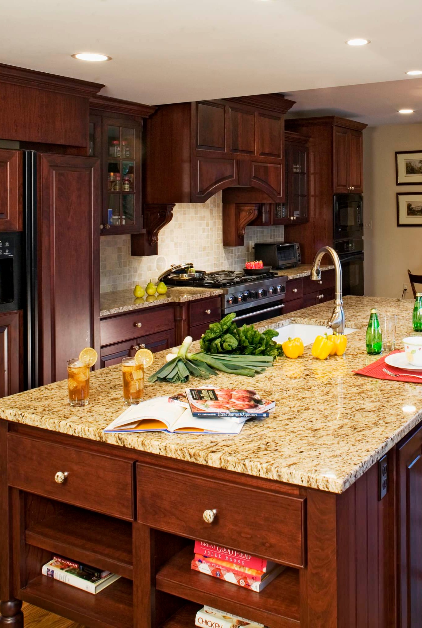 Dark Kitchen Cabinetry Giallo Fiesta Granite Countertops Dark Hardwood Floors Cream Backsplash