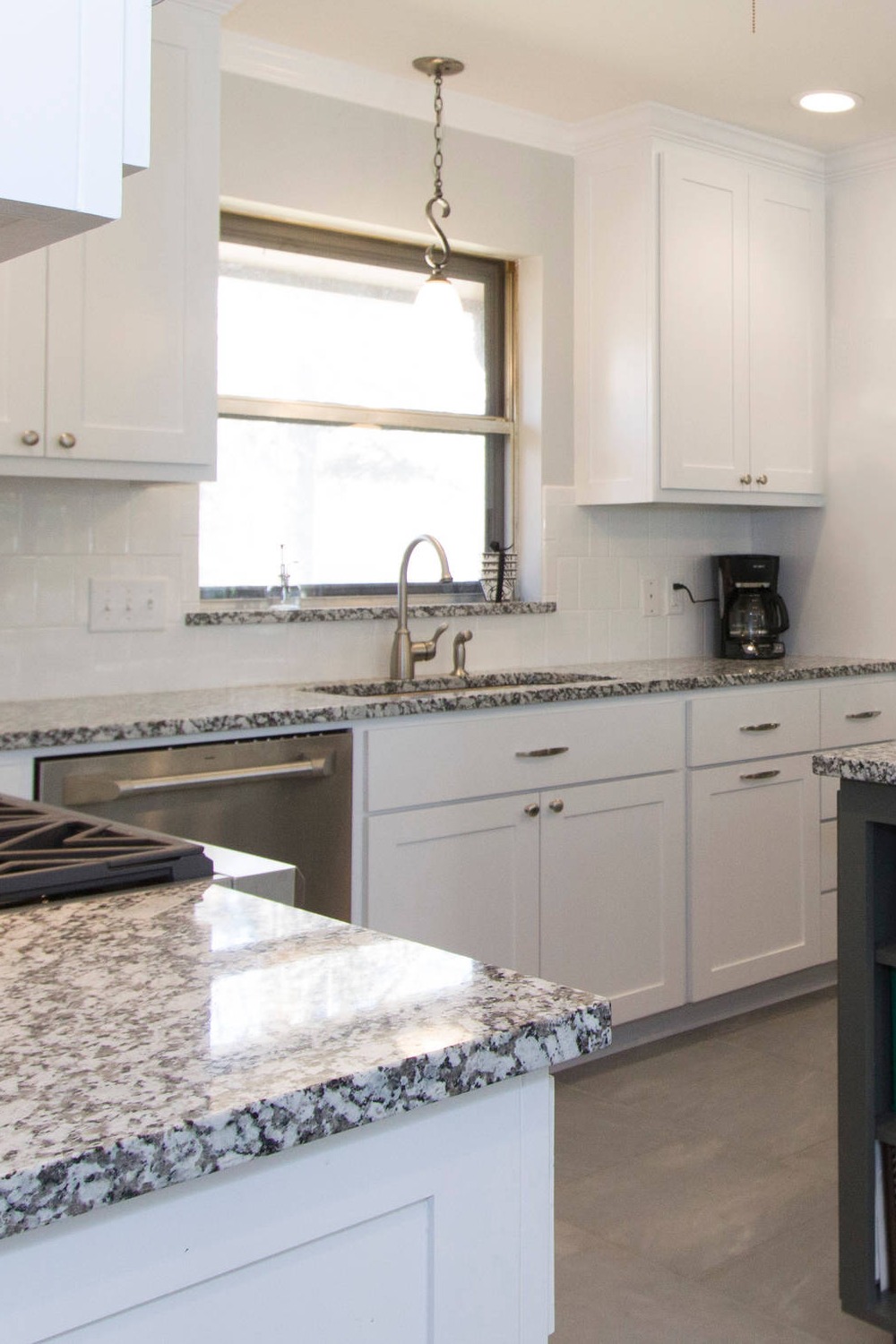 36 Best Gray Granite Kitchen Countertops Design Ideas