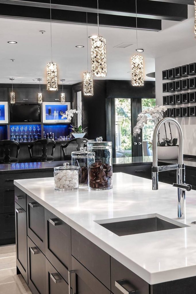 35+ Black And White Kitchen Ideas For Quartz Countertops