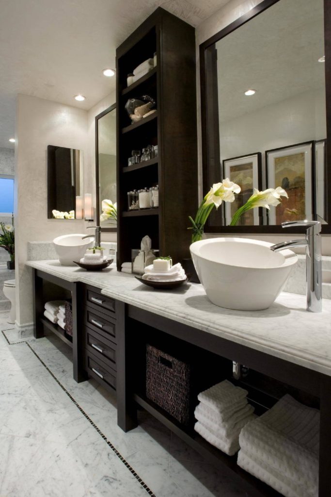35+ Beautiful Dark Bathroom Cabinets With White Countertops