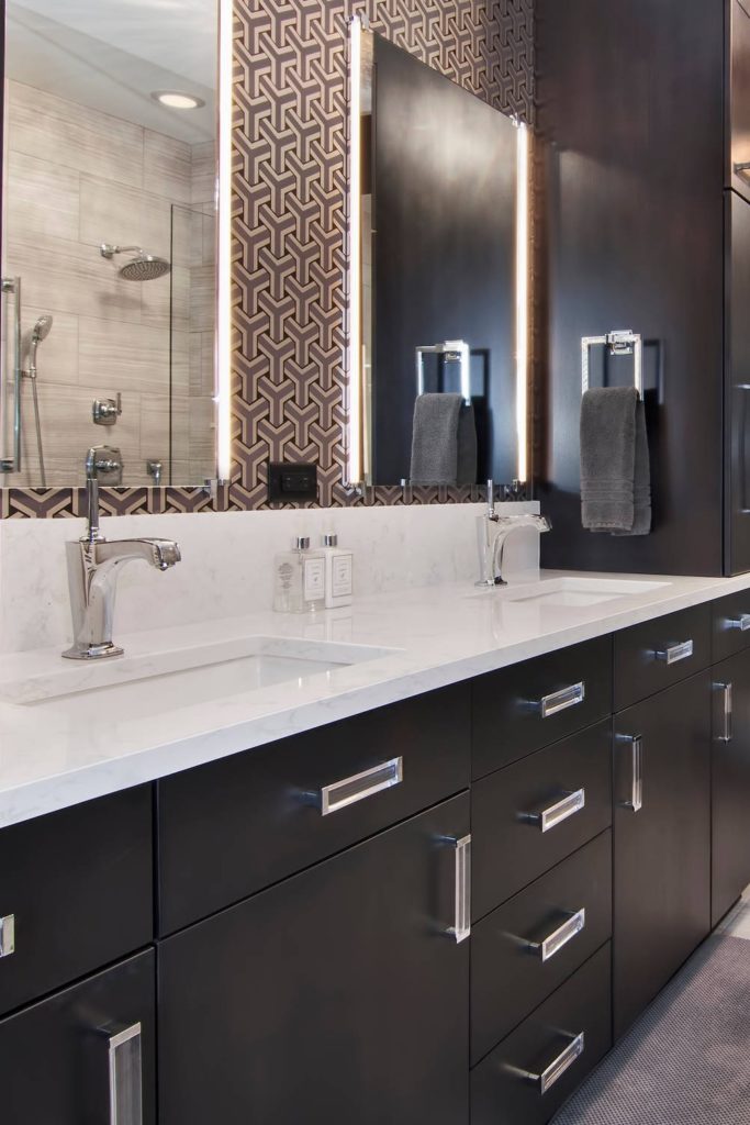 35+ Beautiful Dark Bathroom Cabinets With White Countertops