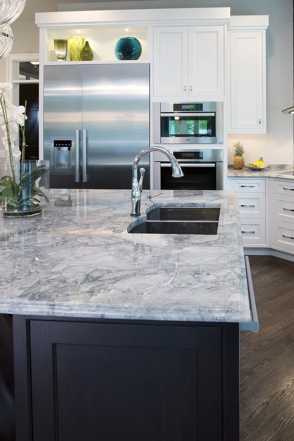 White Granite Countertops Dark Island White Kitchen Cabinets Hardwood Floor