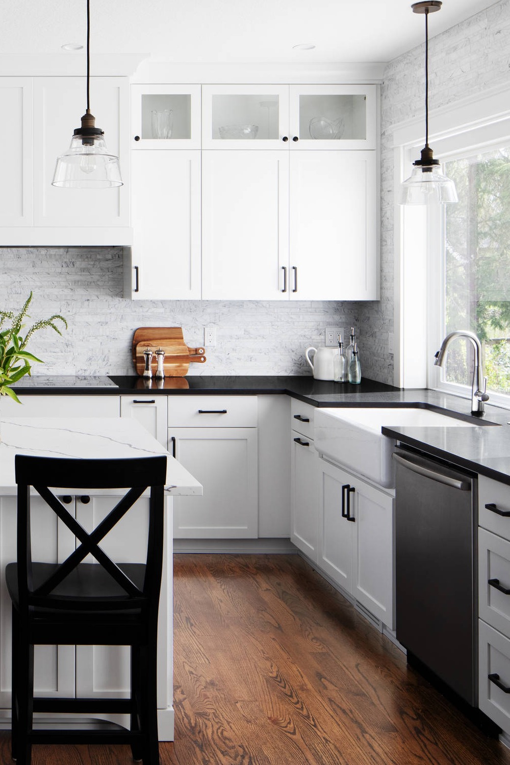 Dark Wood Floor White Shaker Cabinets Black Granite Countertops Marble Backsplash