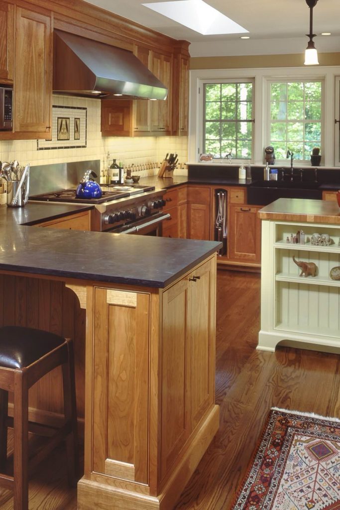 light wood kitchen cabinets