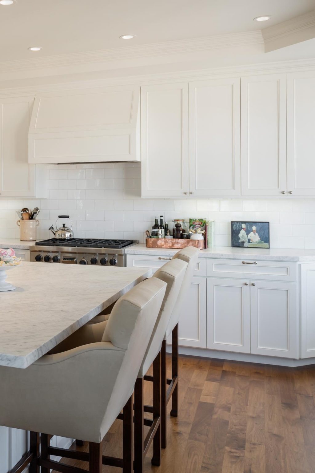 35+ Popular Light Wood Kitchen Cabinets | CountertopsNews