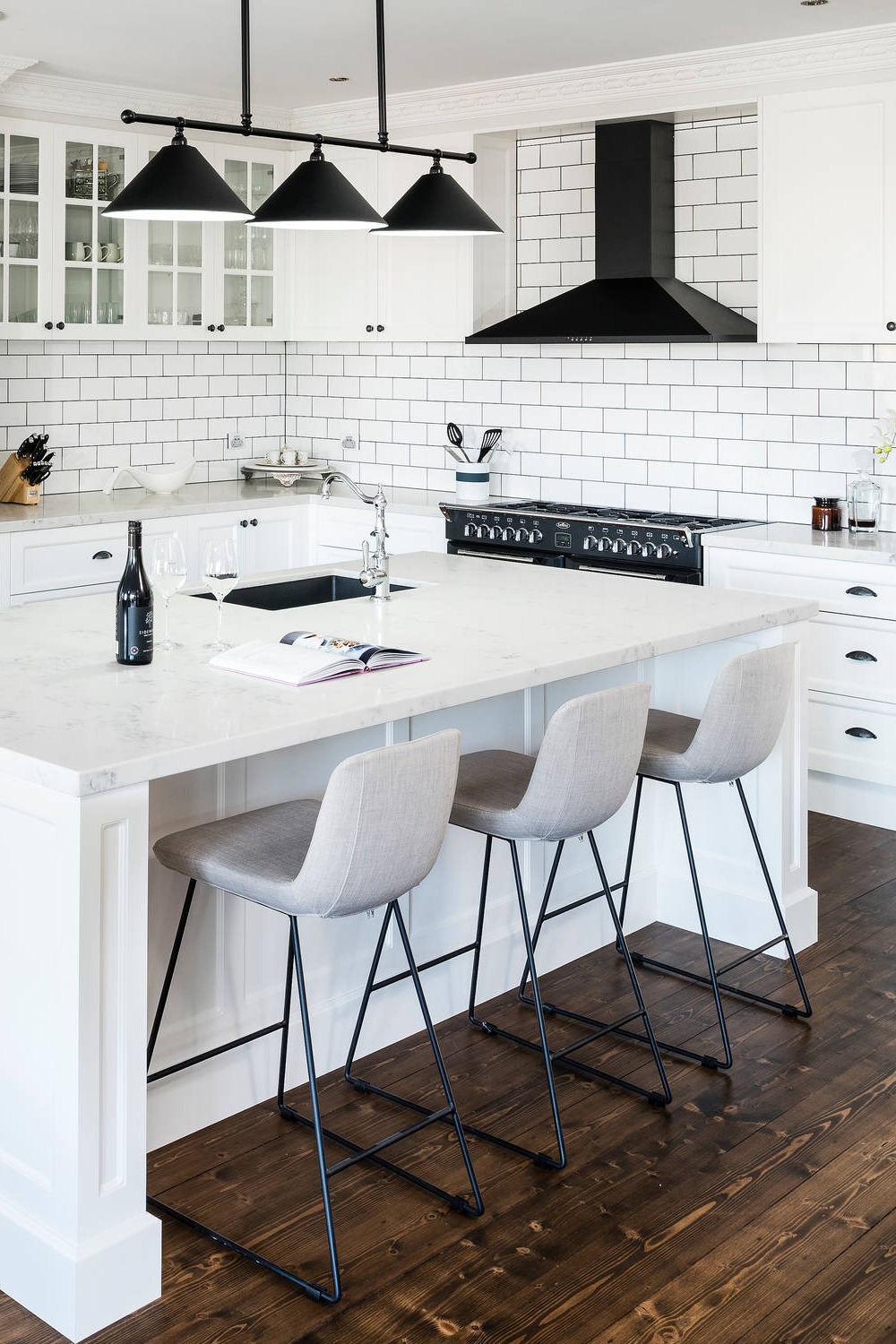 White Kitchen Cabinets With Black Hardware Countertopsnews