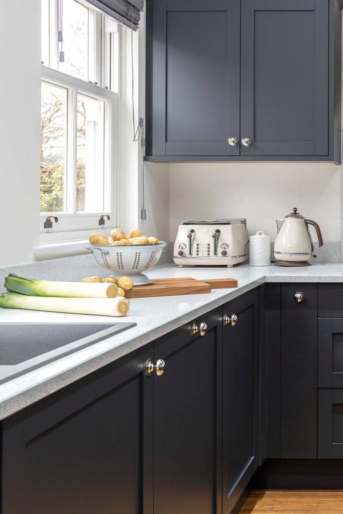 34+ Modern Charcoal Gray Kitchen ( Dark or Light)