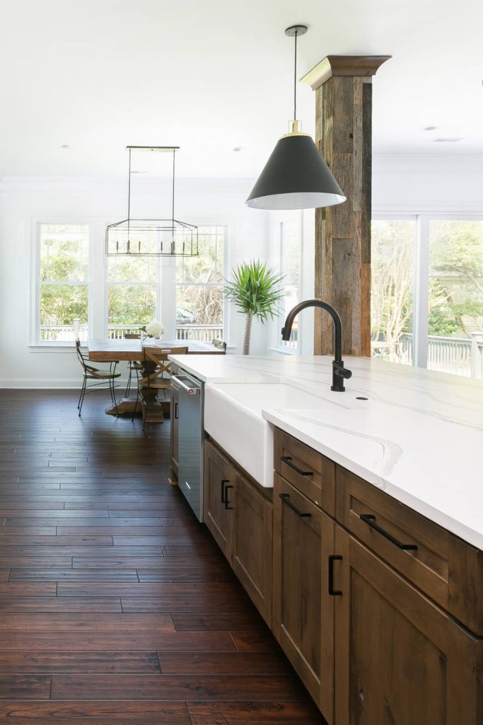 36+ Best White Farmhouse Kitchens Ideas Pictures & Images