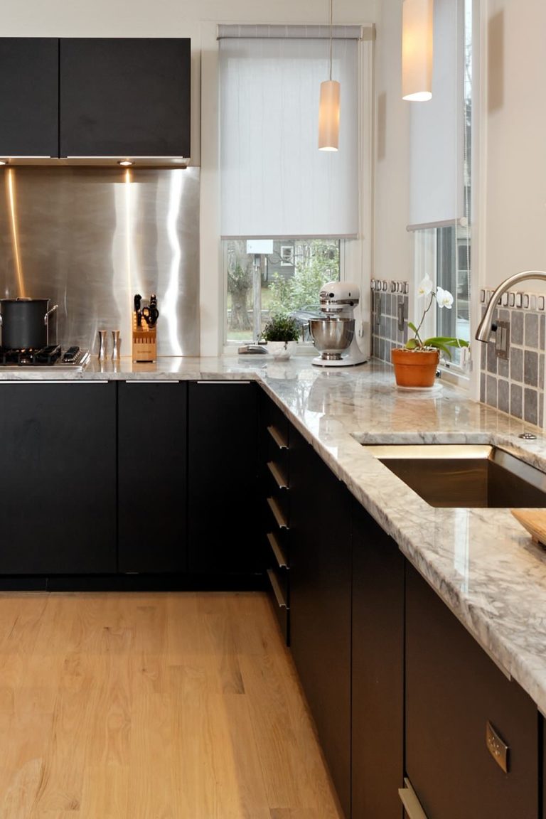 34 + Charcoal Gray Kitchen Cabinets ( Dark or Light) | Countertopsnews