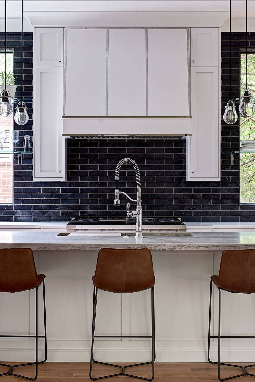 Stunning Subway Tile Kitchen Backsplash, Black Subway Tile Kitchen