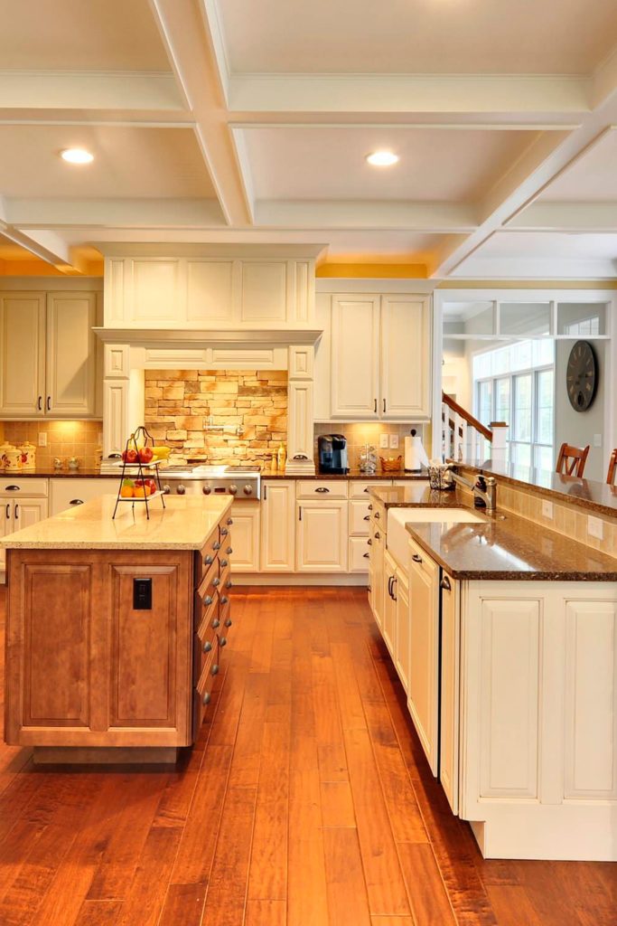 35+ Stunning Coffered Kitchen Ceiling Design Ideas