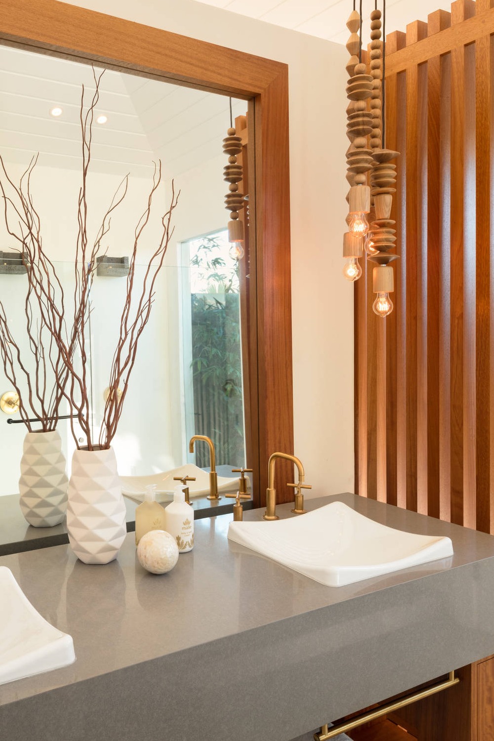 Tropical Bathroom Inspired Zen Contemporary Floating Garden Bowl Bold Create Outdoors Mirrors Appliances Posts Beach