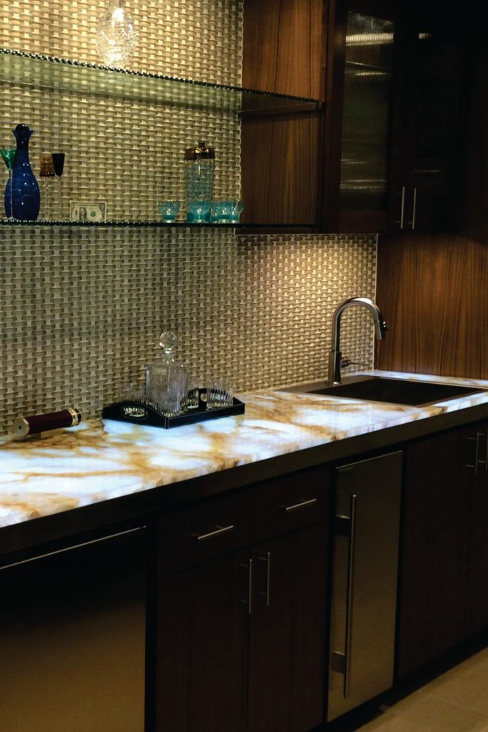 28+ Illuminated Custom Kitchen Backlit Countertop Lighting