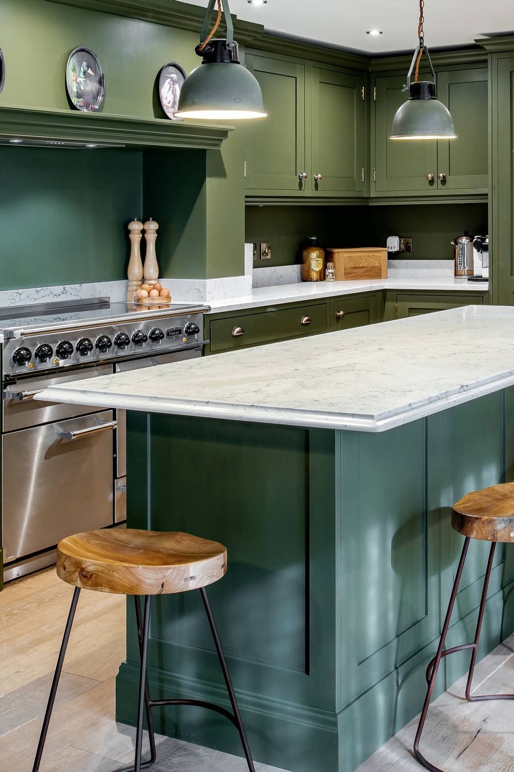 Green Kitchen Cabinets Color Green Forest Green Walls Shade Space