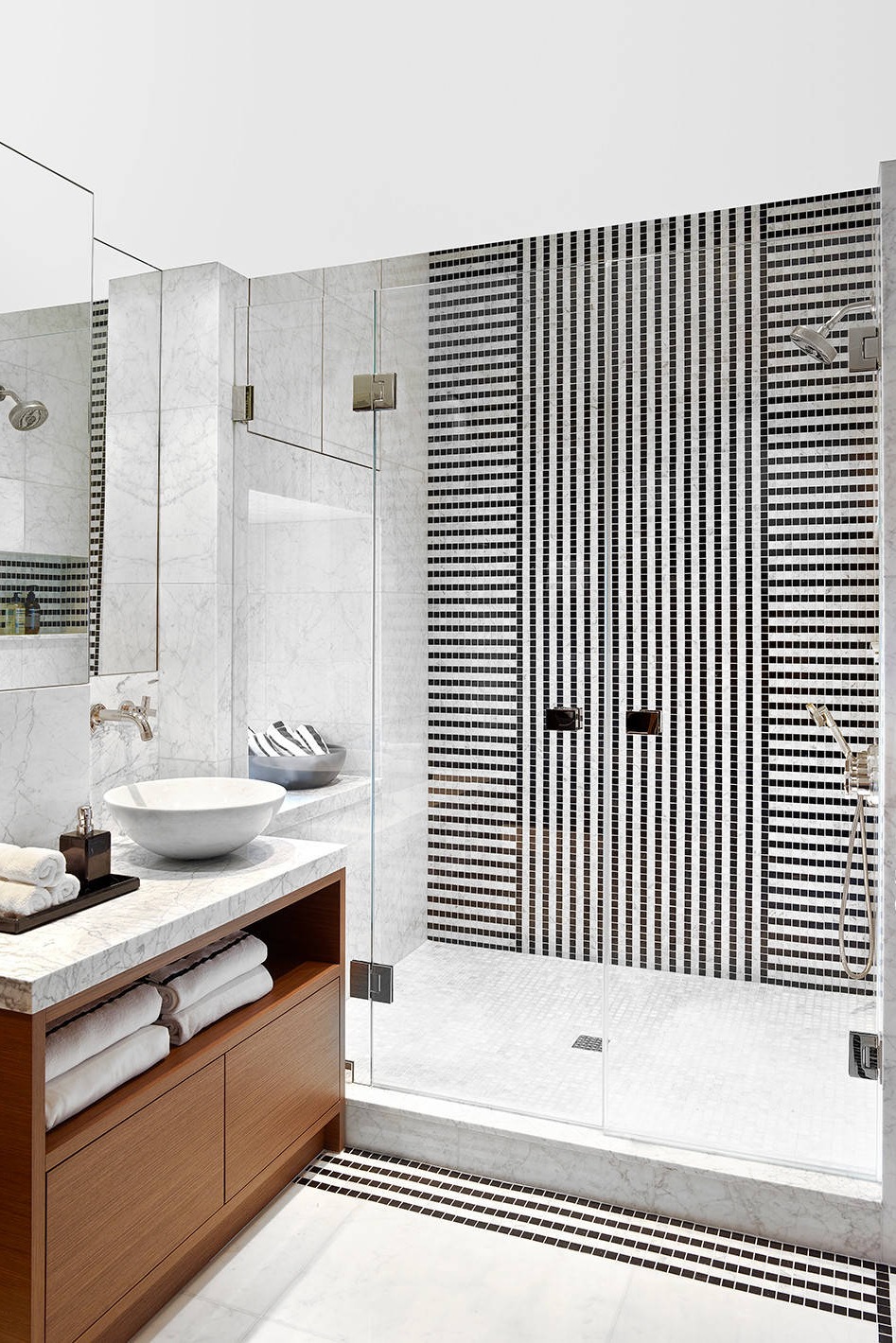 Make A Small Bathroom Design Ideas Small Space Small Bathrooms