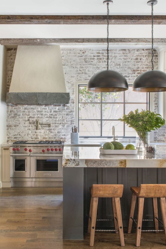 30+ Kitchens With Stainless Steel Appliances ( Styles & Trends)