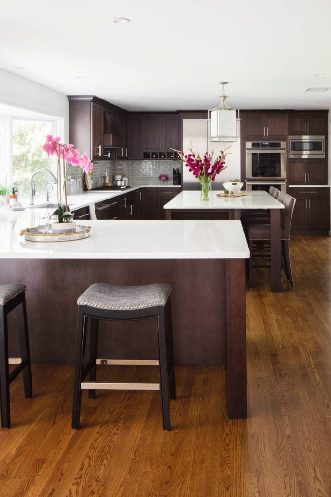 28+ Stunning Brown Kitchen Cabinet Ideas You'll Love | CountertopsNews