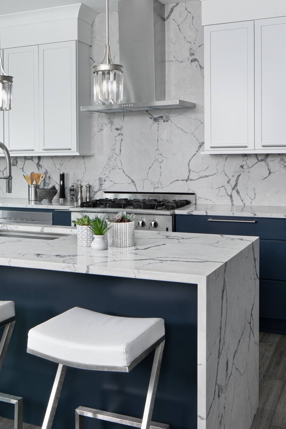White Upper Cabinets Blue Lower Cabinets White Countertop Two Toned Kitchen Marble Backsplash Blue Kitchen