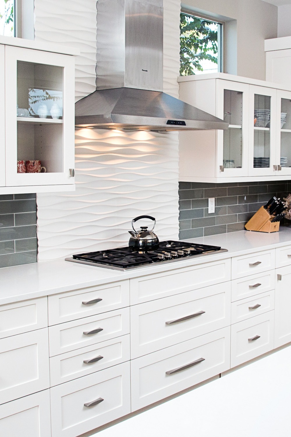 Marble Slabs Backsplash For White Cabinets White Tile Modern Kitchen
