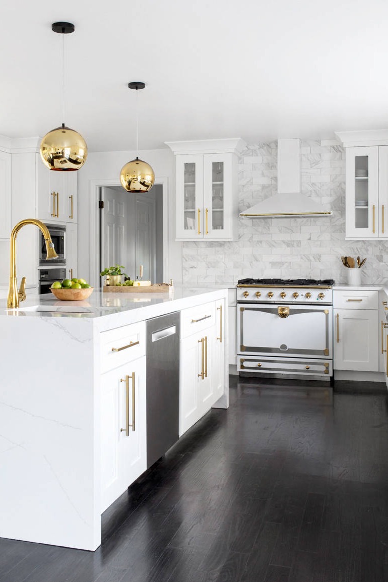 Silestone Ethernal Calacatta Quartz Cabinetry Room Bright Light Gorgeous