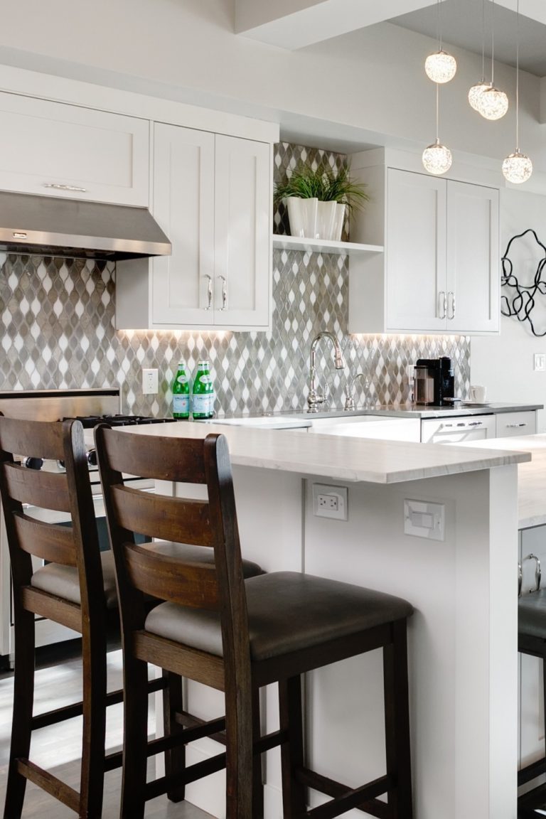 30+ White With Gray Backsplash CountertopsNews
