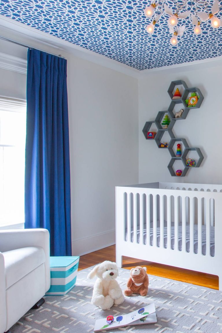 30+ Eye-Catching Ceiling Wallpaper Ideas | CountertopsNews