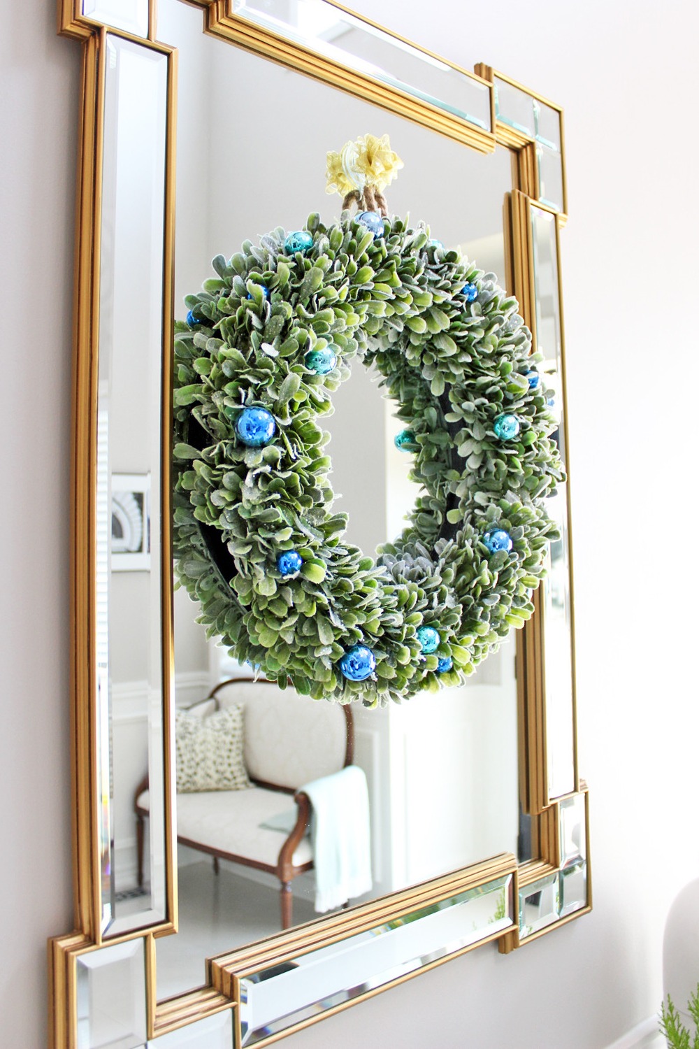 DIY Christmas Wreaths Greenery Green Bow Hanging Fresh Evergreen