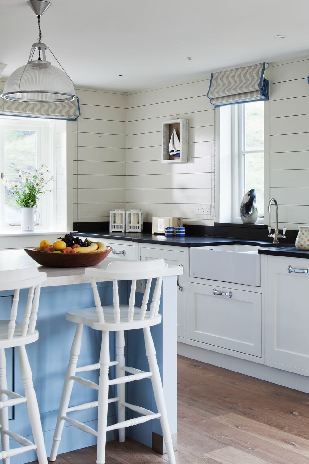 Farmhouse Style Kitchen Light Wood Floor White Shiplap Backsplash Install Paint Design