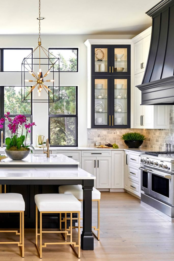 32+ Classy Black And Gold Kitchen Ideas | CountertopsNews