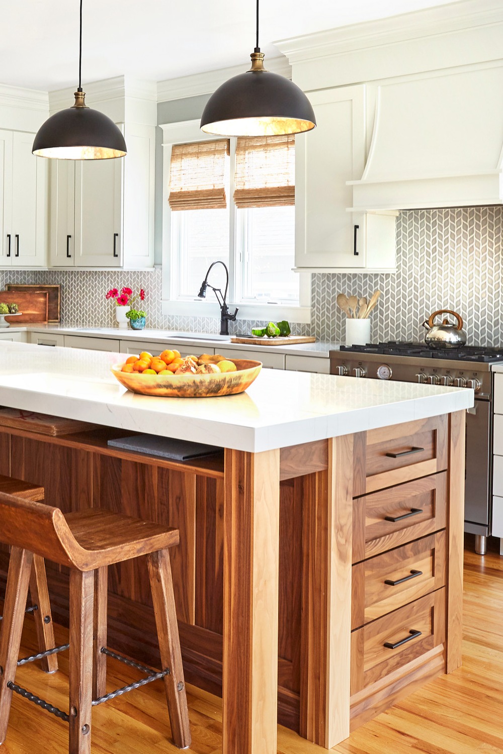 Expect To See Kitchen Trends For 2023 Cabinets Materials Wood Interior Lighting Backsplash Kitchens Create Appliances Key