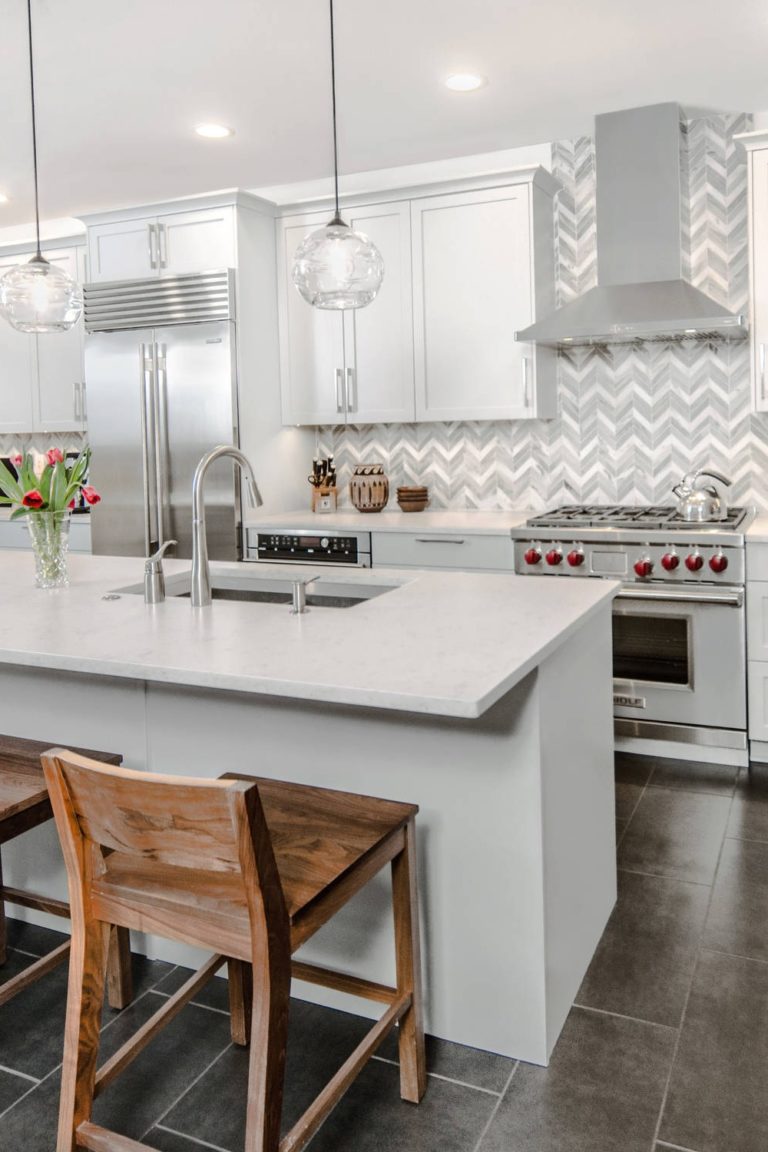 30+ Stylish Chevron Kitchen Backsplash Ideas CountertopNews