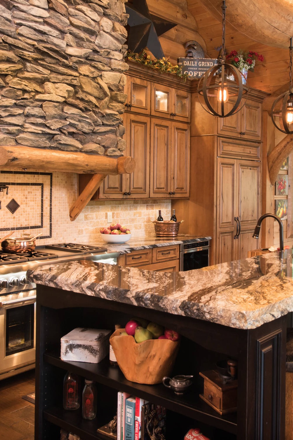 Log Homes Rustic Kitchen Wooden Exposed Beams Raised Panel Cabinets