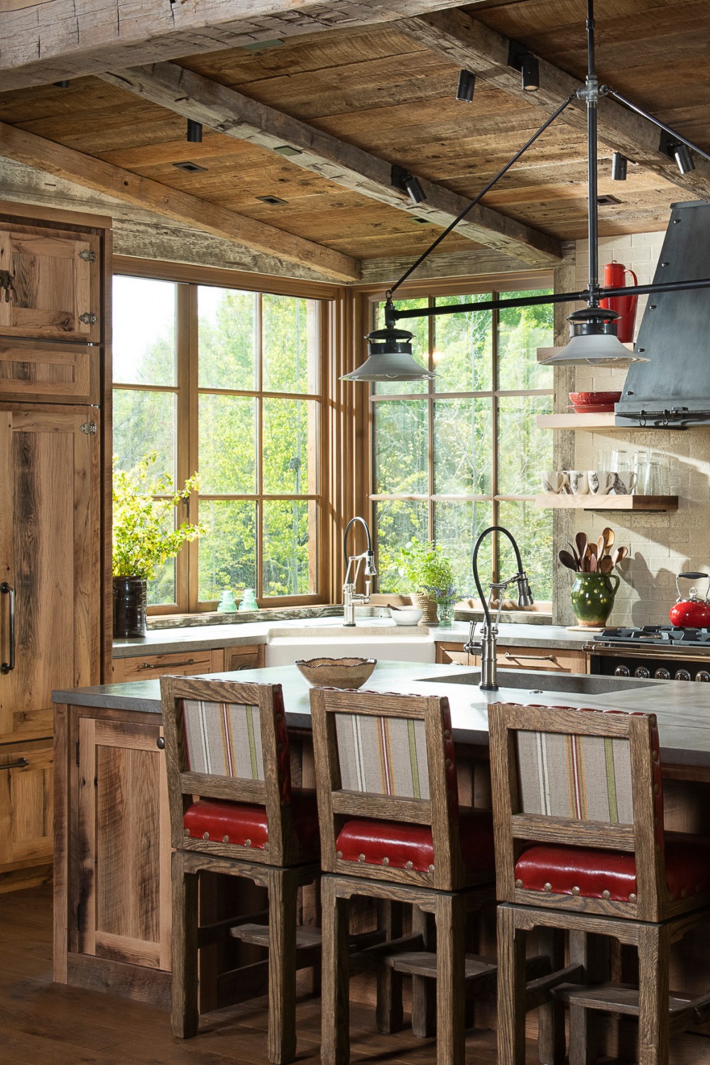Modern Shaker Cabinets Granite Countertops Farmhouse Sink Wood Floor Wall