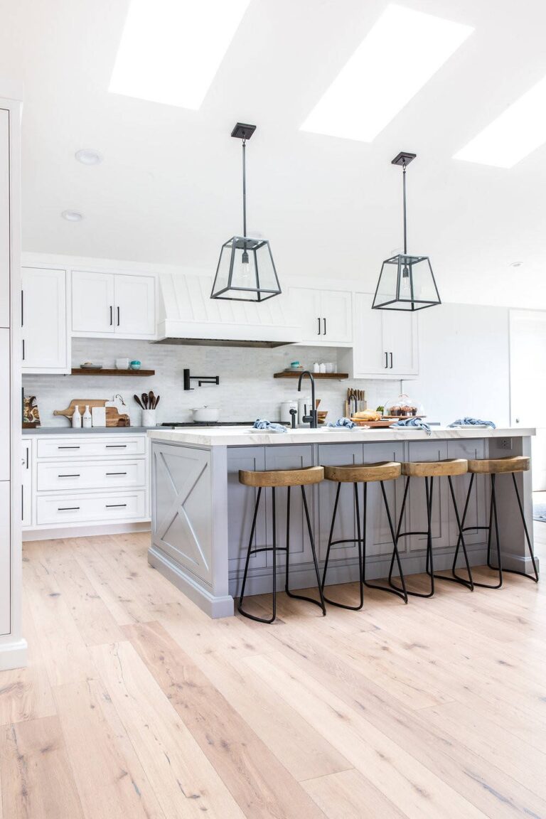 30+ Desirable X Trim Kitchen Island Design Ideas | CountertopsNews