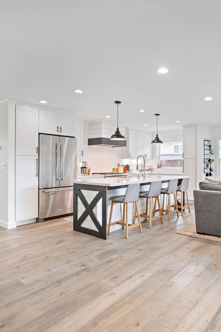 30+ Desirable X Trim Kitchen Island Design Ideas | CountertopsNews