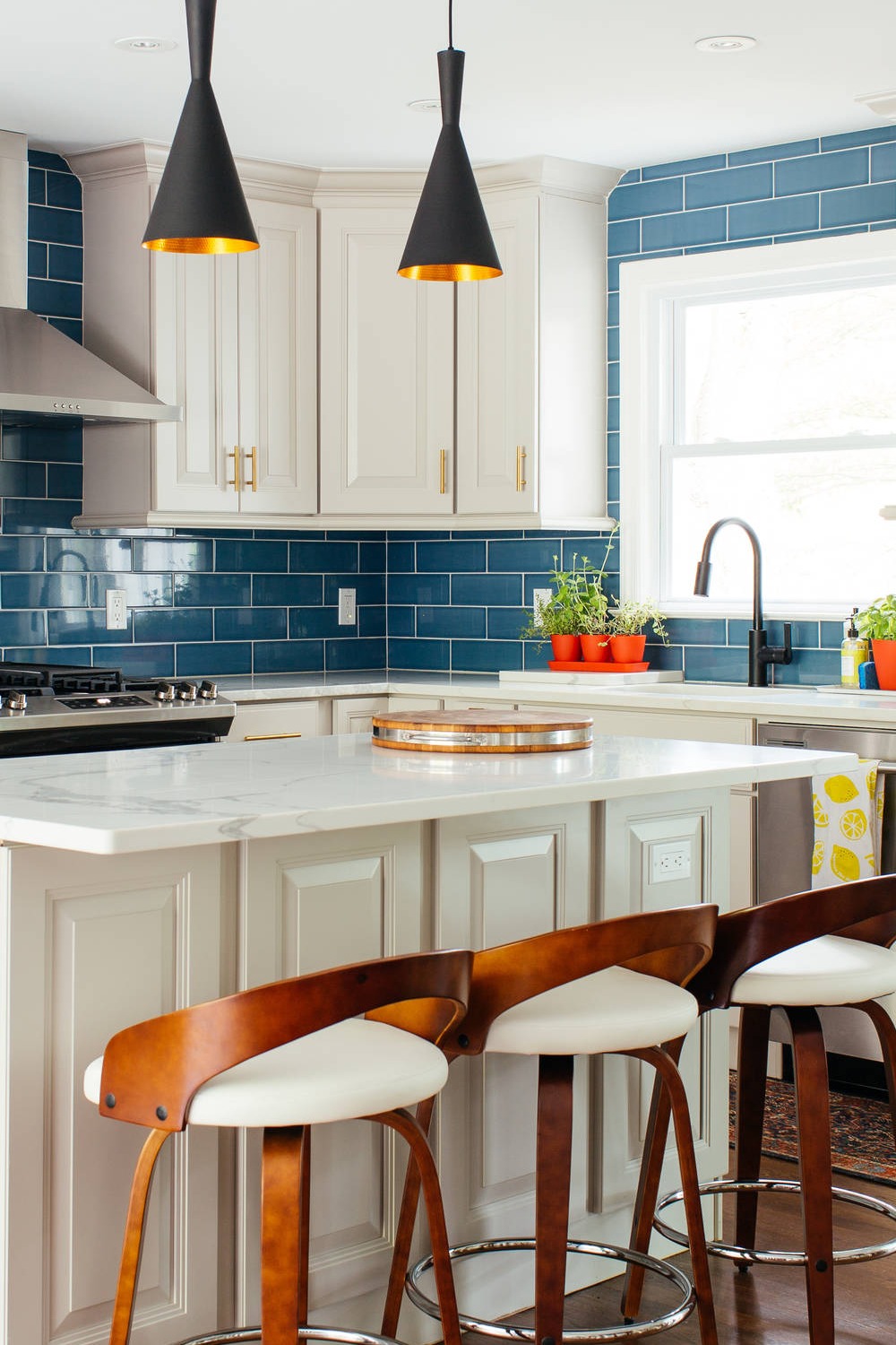 White Cabinets Quartz Countertops Blue Tiles Kitchen Design Stainless Steel Tiles