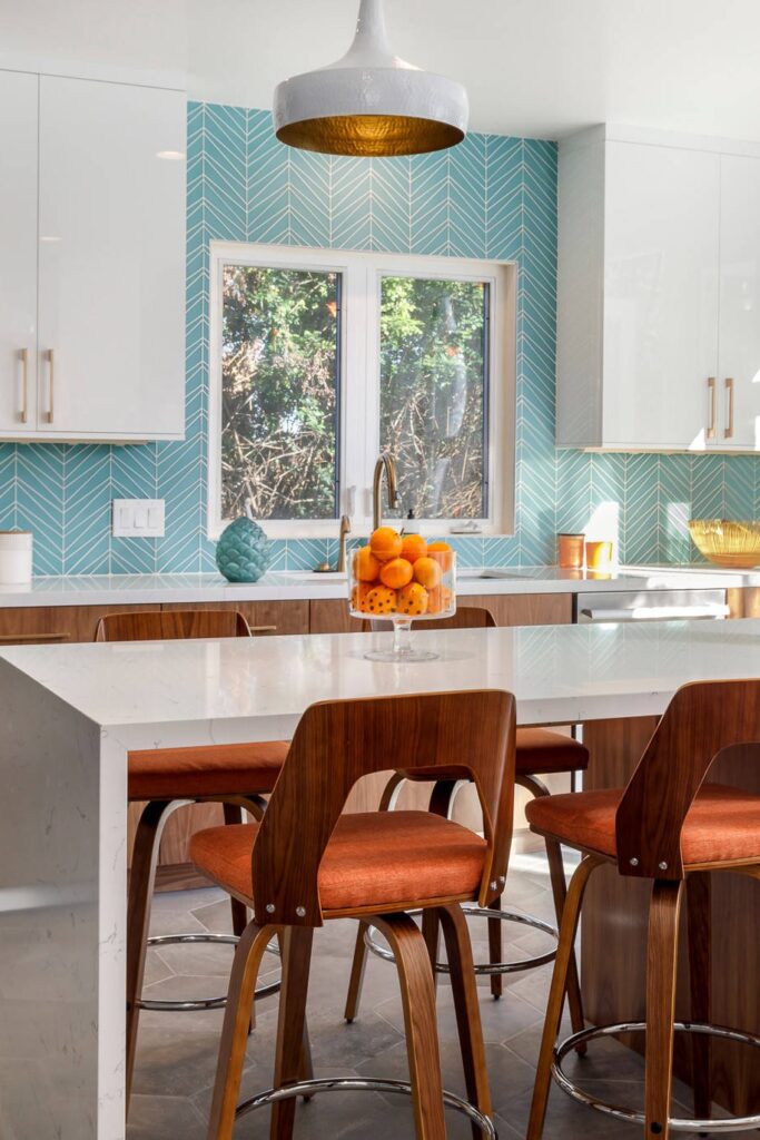 30+ Fresh White Kitchen With Blue Backsplash Ideas CountertopsNews