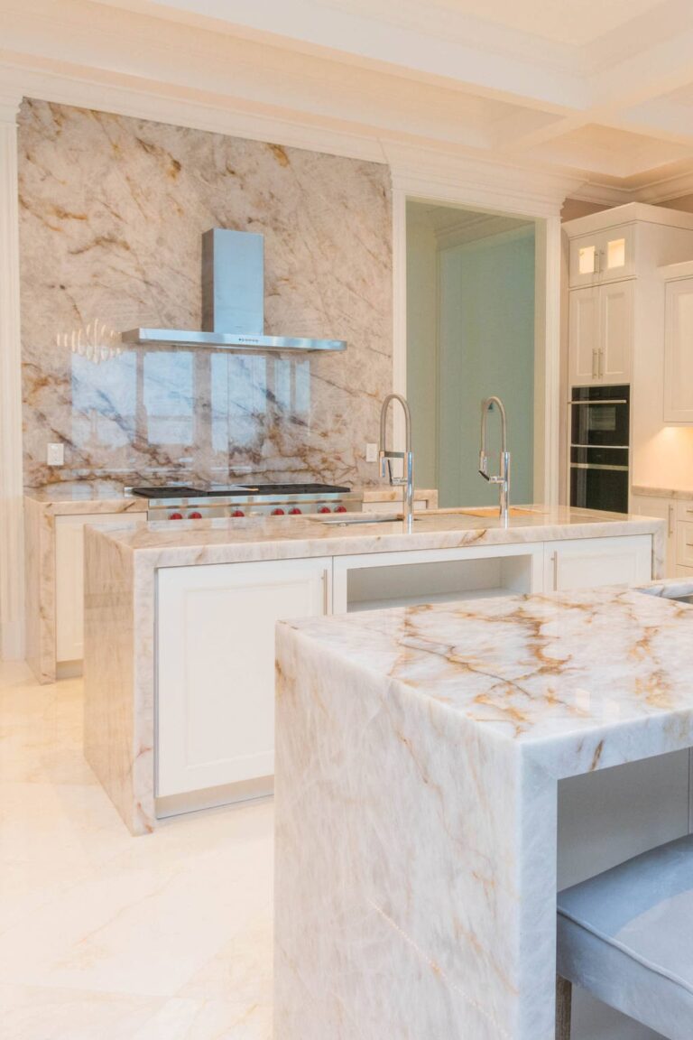 25+ Calacatta Gold Marble Backsplash Luxury Nature