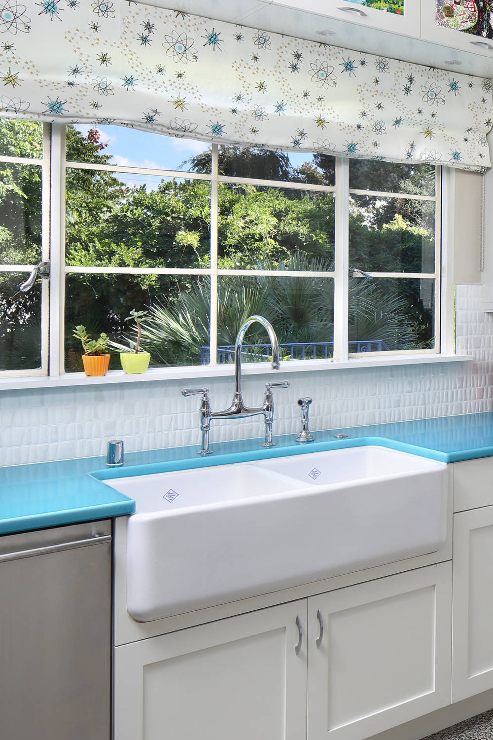 Fabrics Kitchen Window Treatments Doors Block Contrast Soap Moisture Match